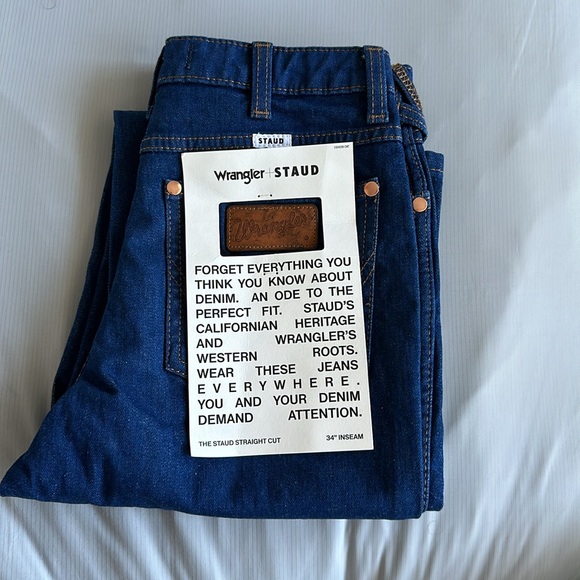 STAUD x Wrangler The Straight Leg Denim - size 26 SOLD OUT EVERYWHERE - Picture 6 of 8